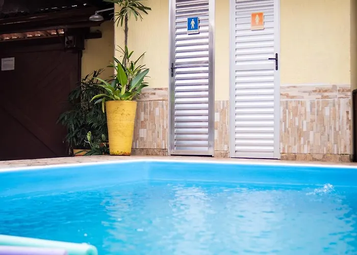 Casa Com Piscina Proximo A Praia Grande E Tenorio Em Ubatuba