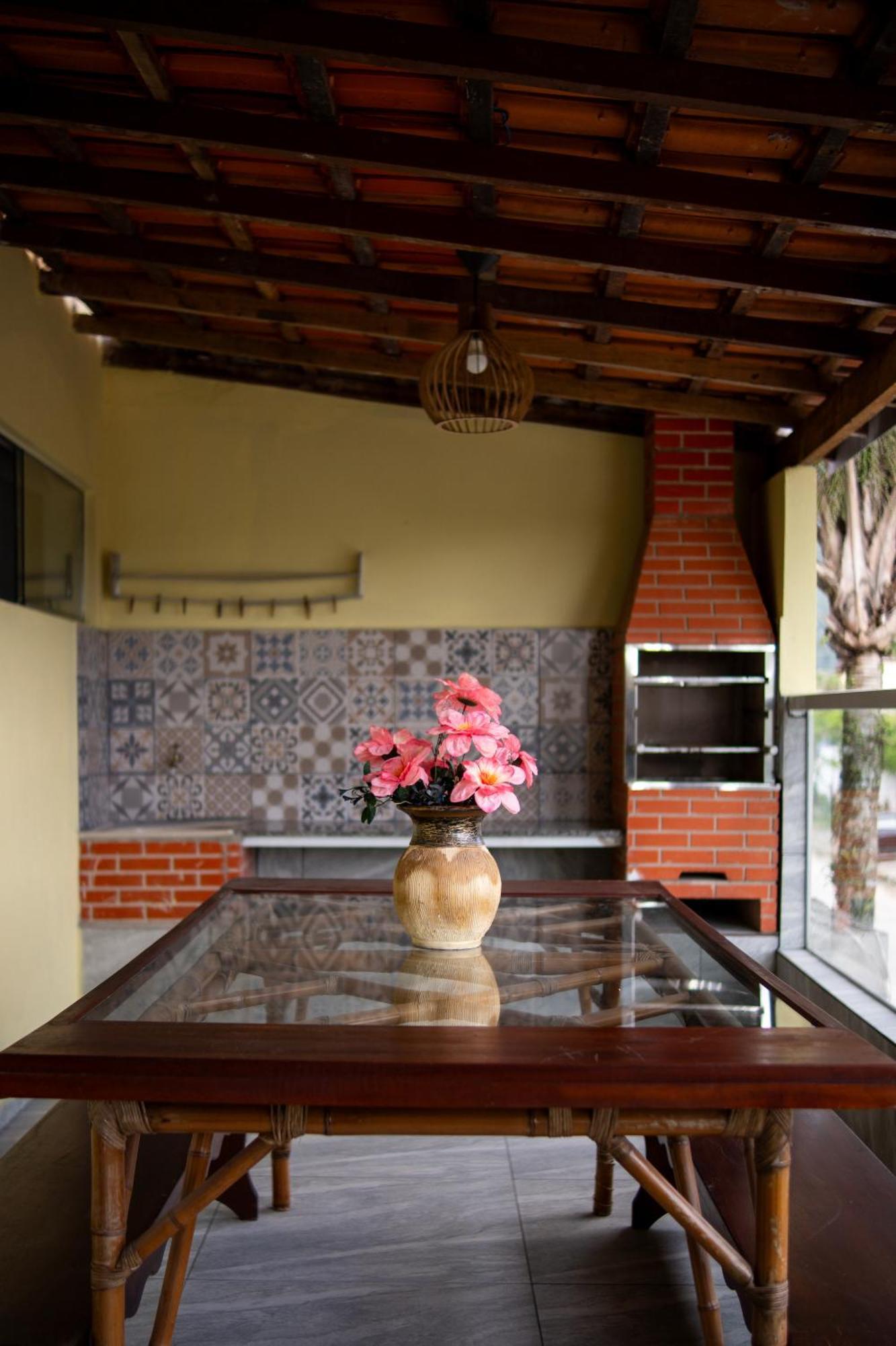 Holiday home Casa Com Piscina Proximo A Grande E Tenorio Em *